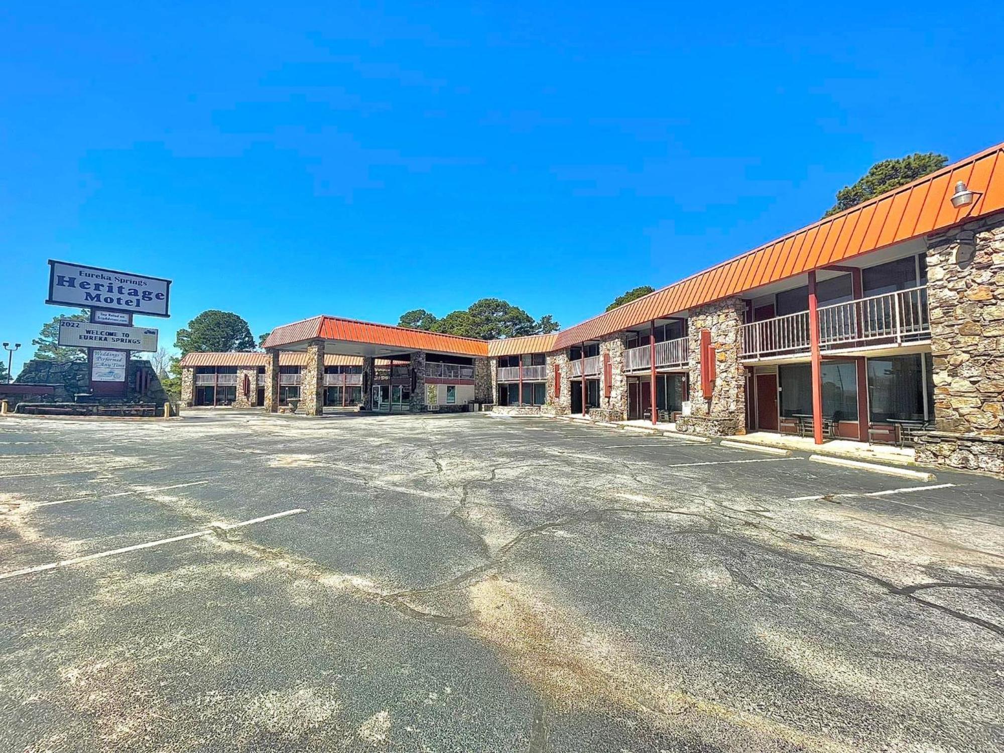 Eureka Springs Heritage Motel Bagian luar foto